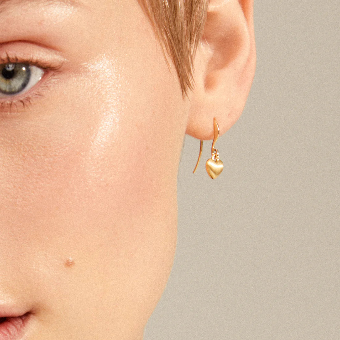 SOPHIA heart pendant earrings