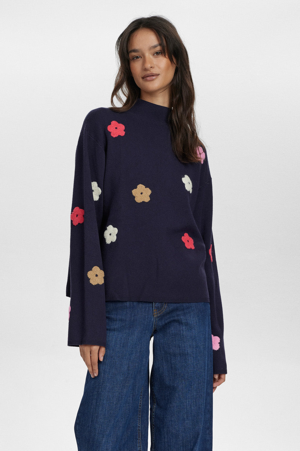 Nuflow Dark Saphire Pullover