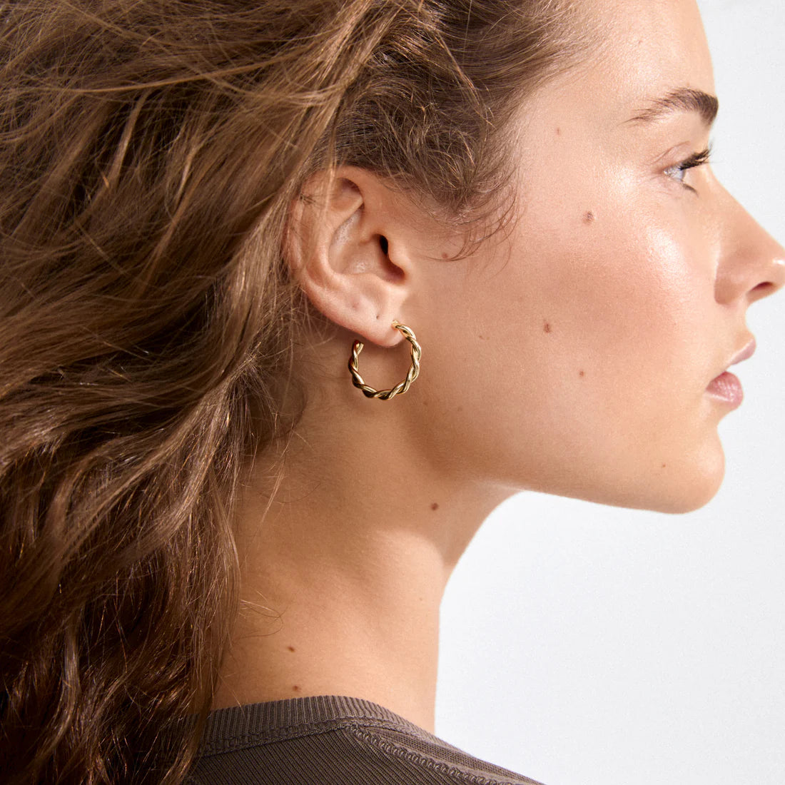 NAJA twisted hoop earrings