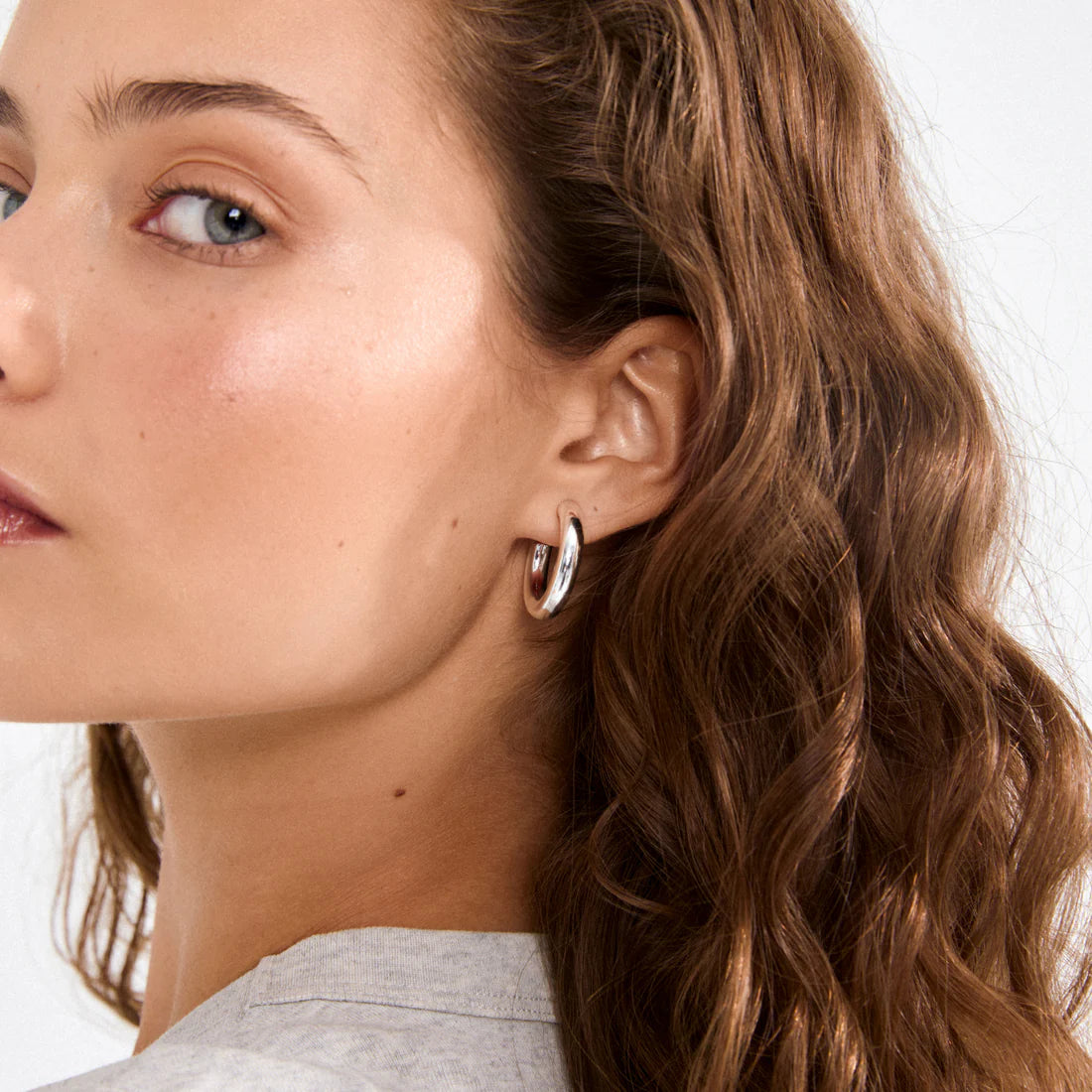 MADDIE chunky hoop earrings