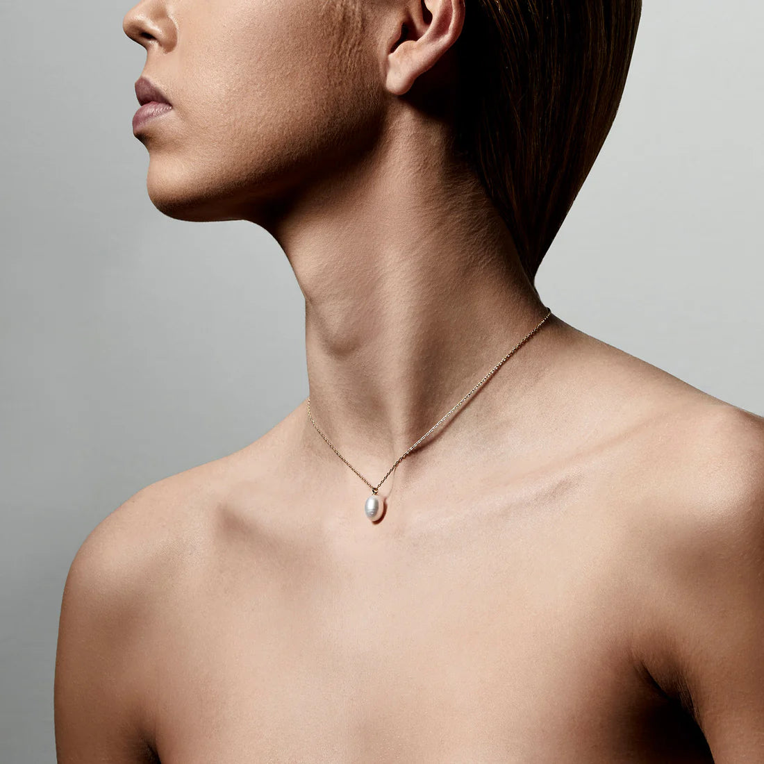 EILA freshwater pearl necklace