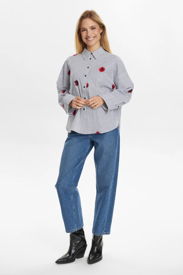 Tille Shirt