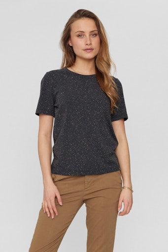 Nualia T-Shirt